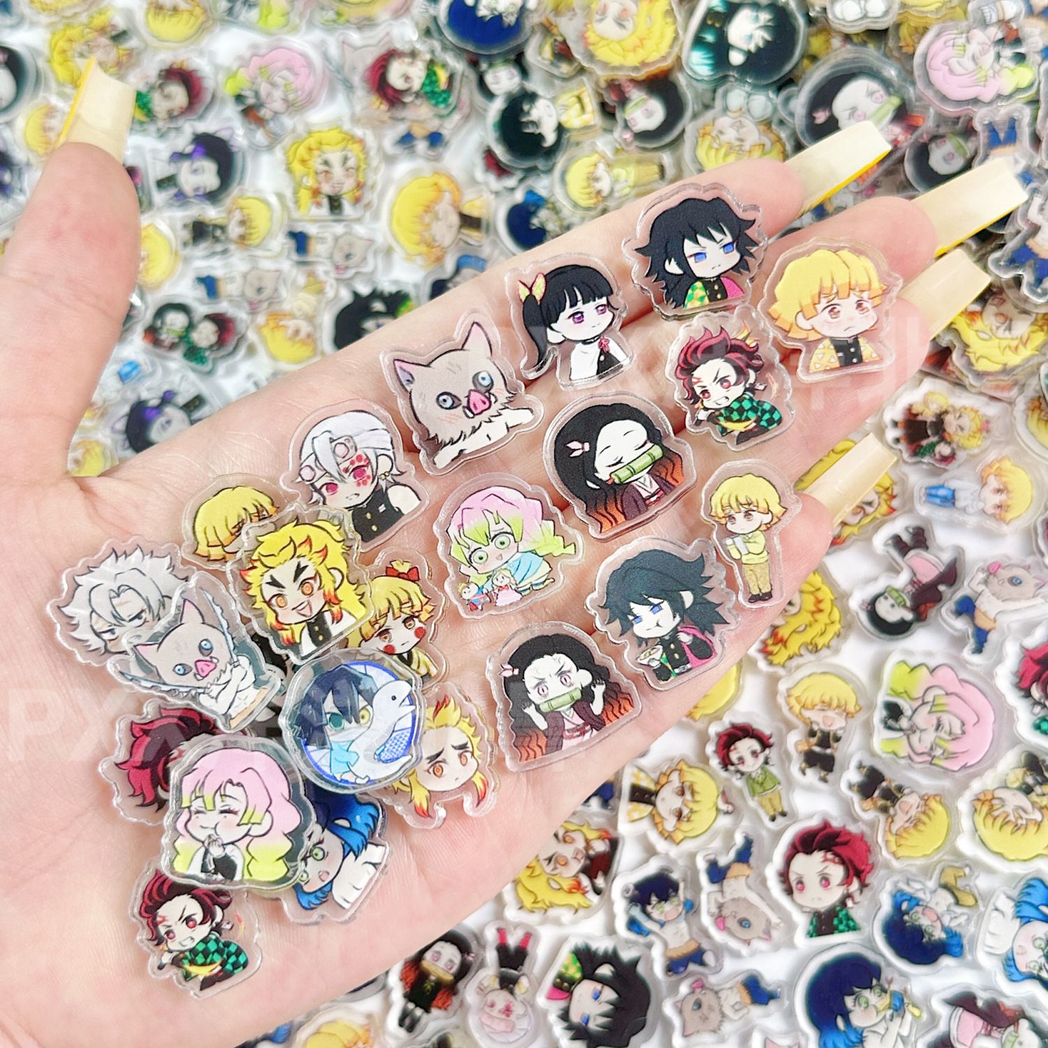 50/100 Piezas de Láminas Acríl - Phone Accessories Demon Slayer reseña y precio