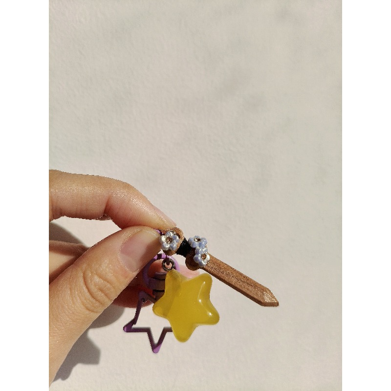 Accesorios de Xavier de Love a - Phone Accessories Keychain reseña y precio