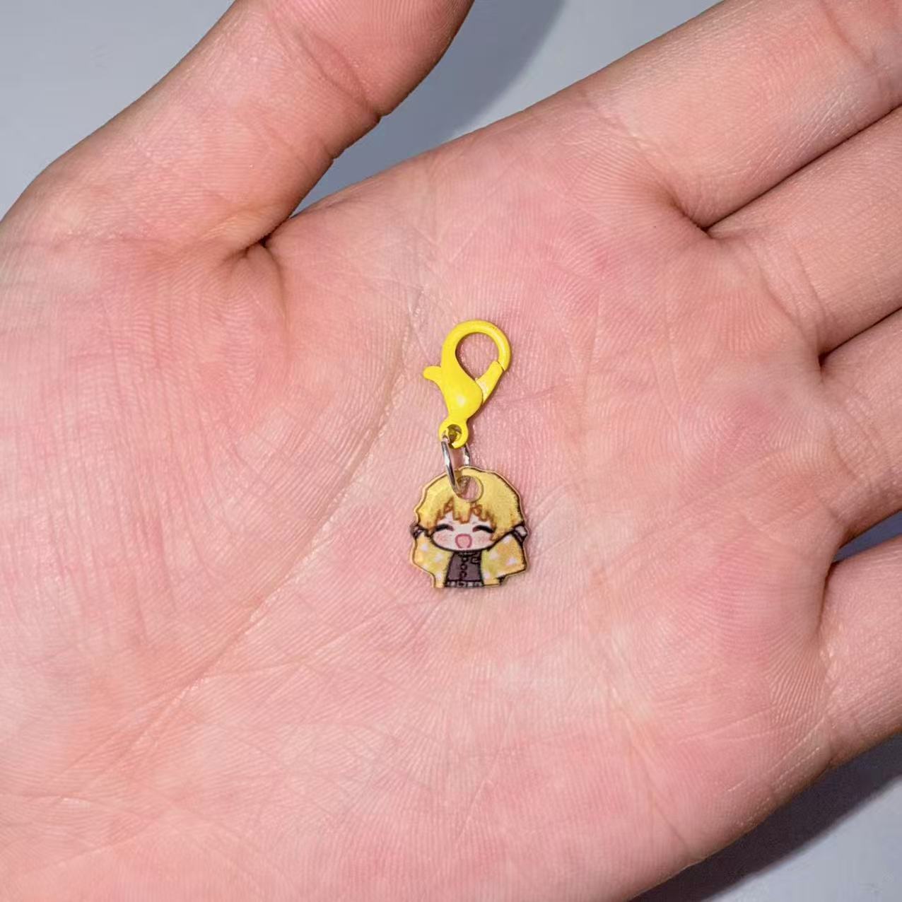 Llavero acrílico de anime Demo - Phone Accessories Demon Slayer reseña y precio