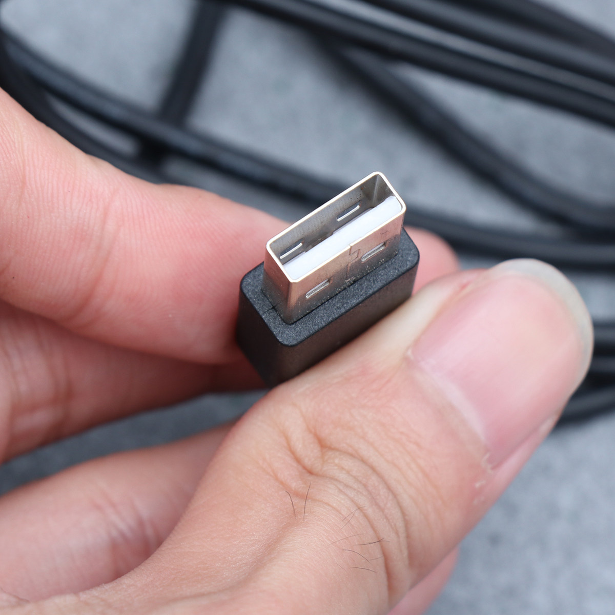 Cargador Inalámbrico, Base de  - Phone Cooling Fan reseña y precio