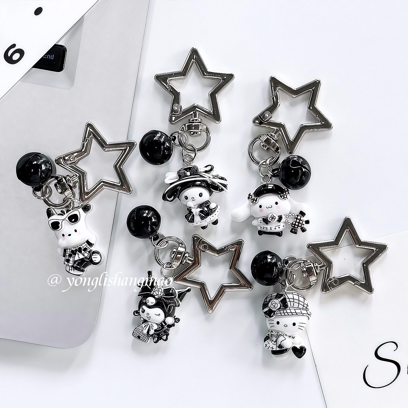 Llavero Vintage Y2K Sanrio Hel - Phone Accessories Keychain reseña y precio